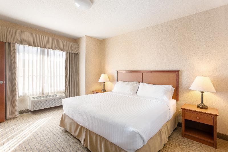 Holiday Inn Express Hotel & Suites Seaside Convention Center By Ihg Exterior foto